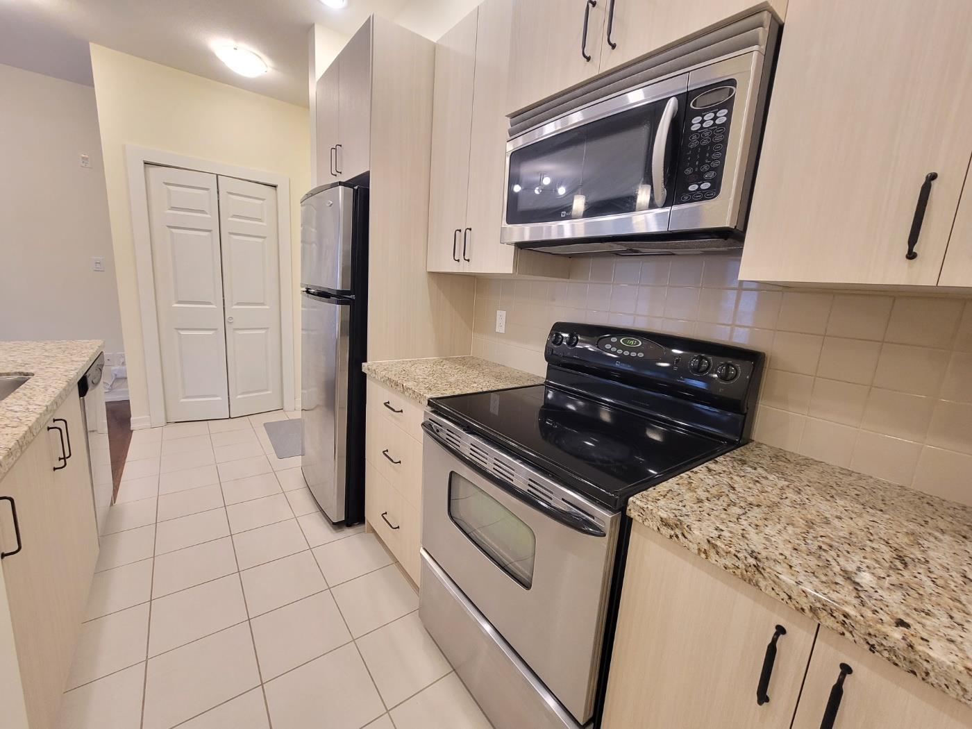 215 10237 133 Street, Surrey, British Columbia  V3T 0C6 - Photo 8 - R3089498