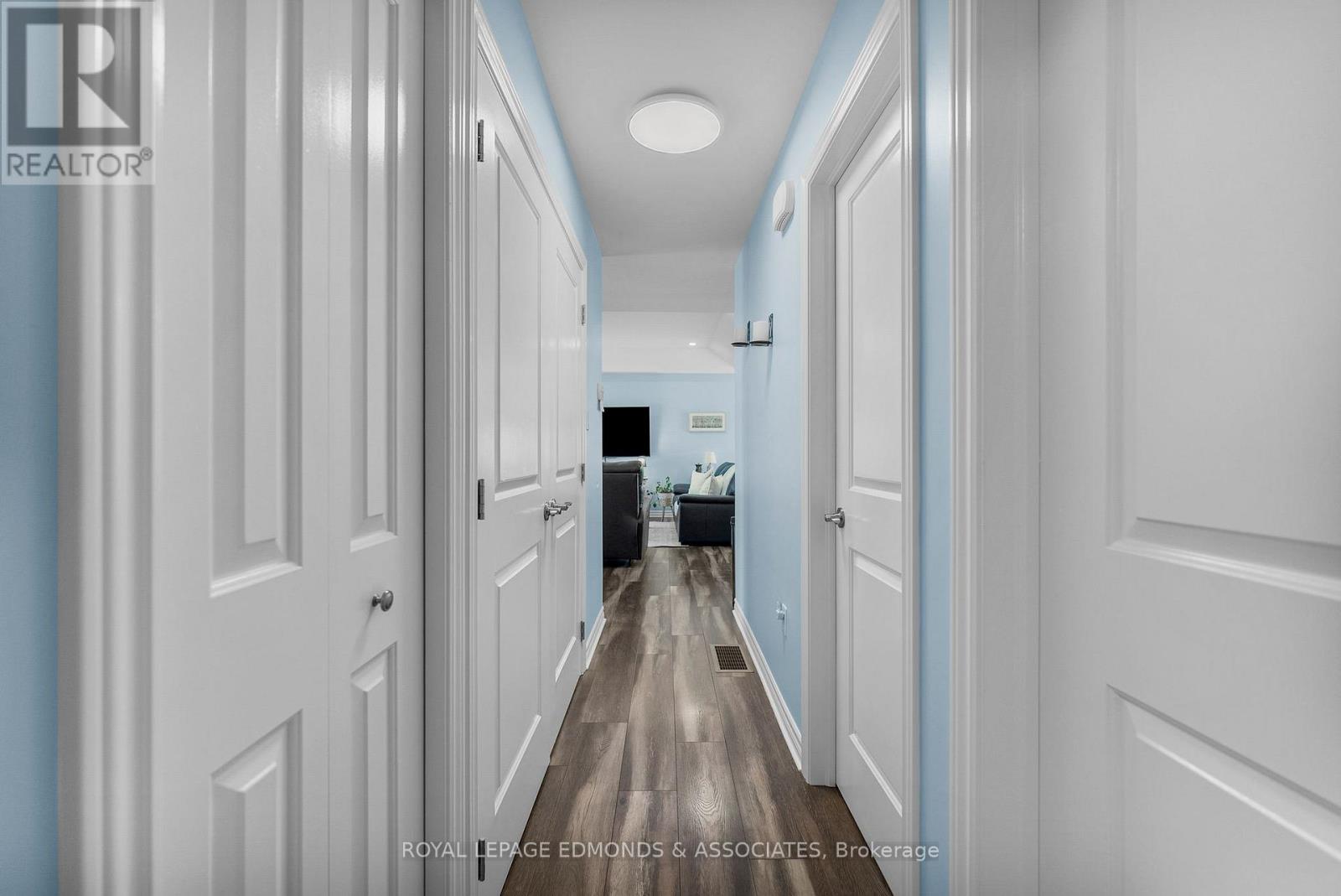 11 Terrance Drive, Petawawa, Ontario  K8H 0G3 - Photo 14 - X12787704