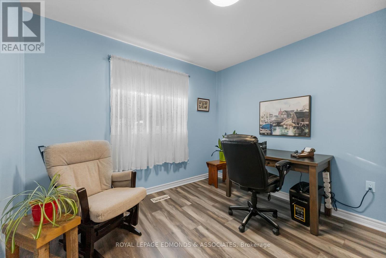 11 Terrance Drive, Petawawa, Ontario  K8H 0G3 - Photo 17 - X12787704