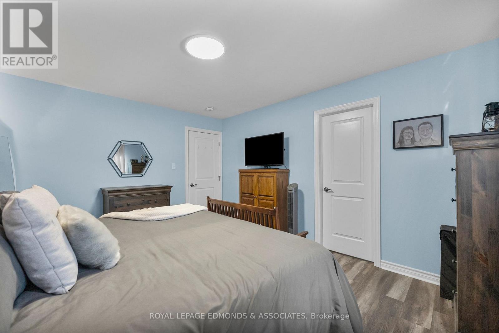 11 Terrance Drive, Petawawa, Ontario  K8H 0G3 - Photo 19 - X12787704