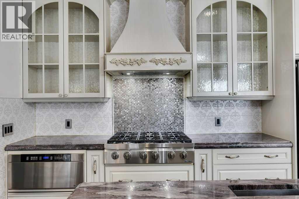 218 Valley Woods Place Nw, Calgary, Alberta  T3B 6A3 - Photo 14 - A2285841