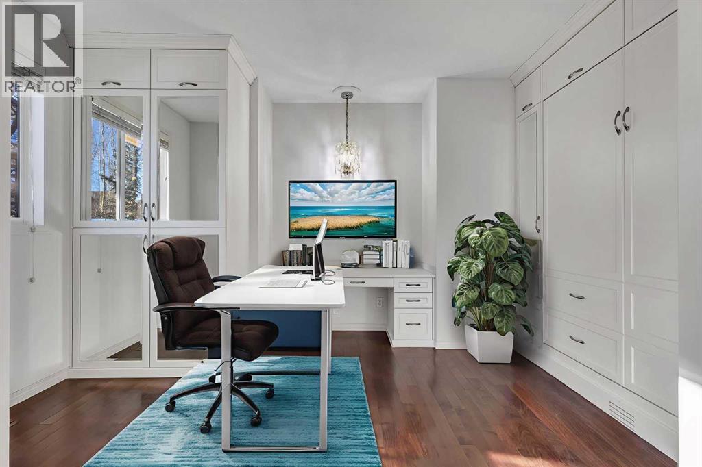 218 Valley Woods Place Nw, Calgary, Alberta  T3B 6A3 - Photo 32 - A2285841