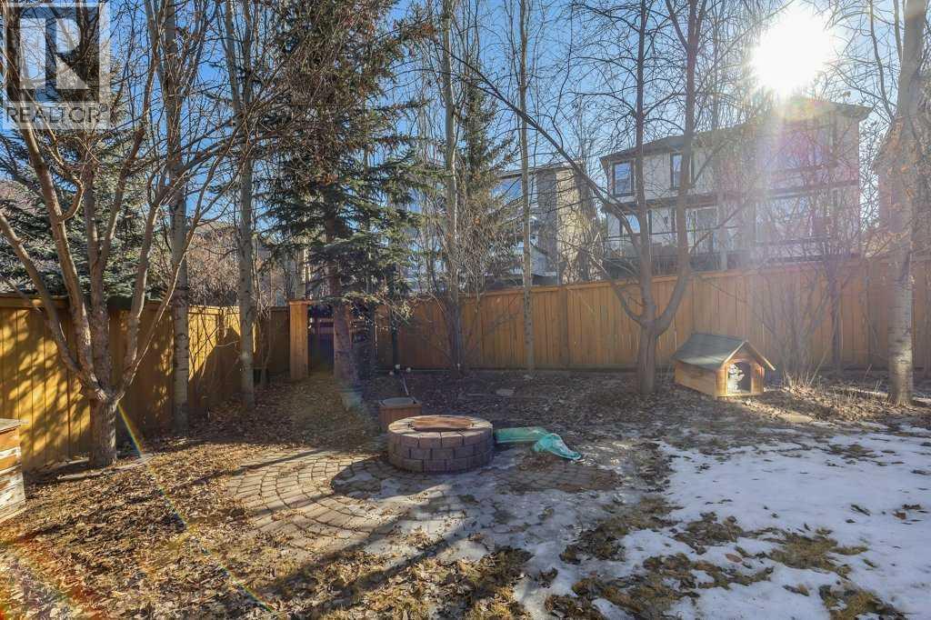 218 Valley Woods Place Nw, Calgary, Alberta  T3B 6A3 - Photo 49 - A2285841