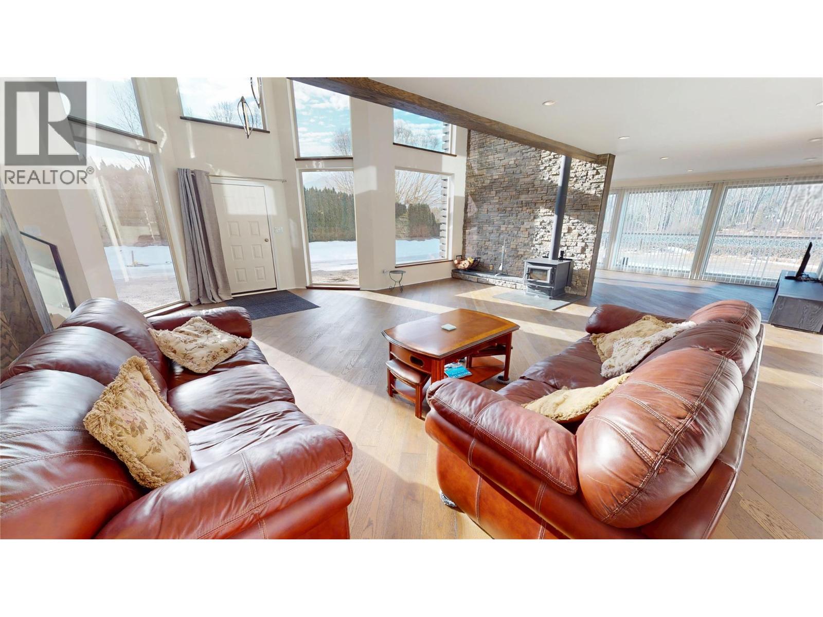 3982 Mcgiverin Road, Fernie, British Columbia  V0B 1M4 - Photo 12 - 10375535