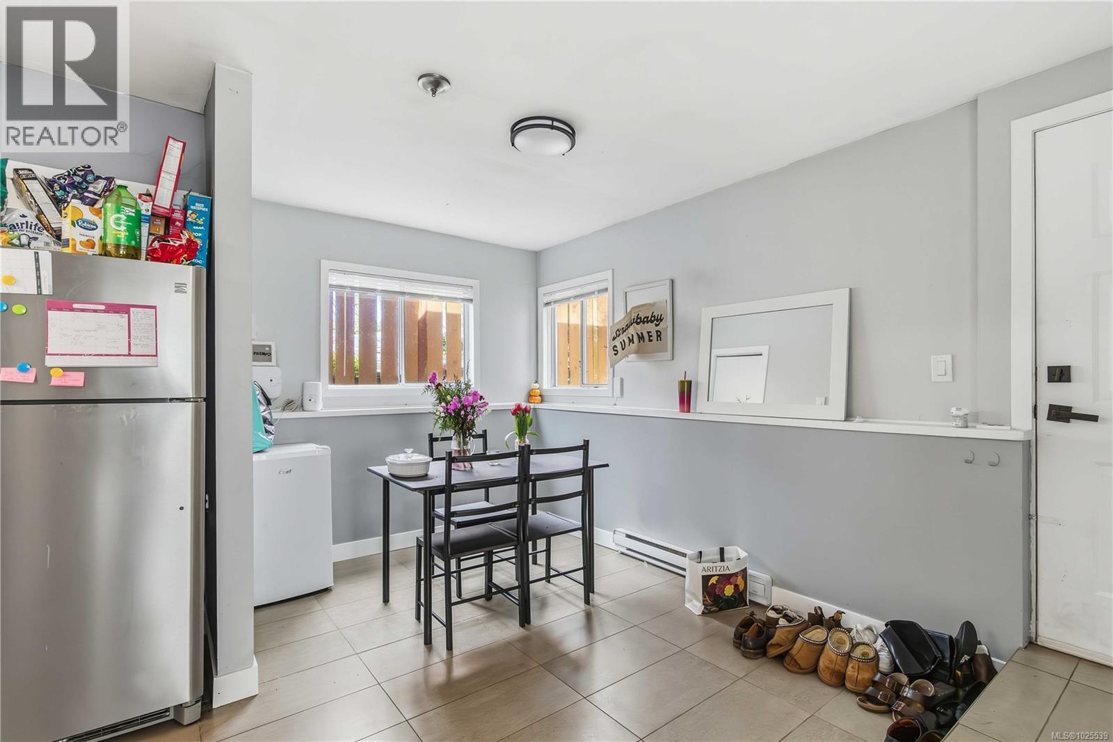 B 3002 Cedar Hill Rd, Victoria, British Columbia  V8T 3J3 - Photo 30 - 1025539