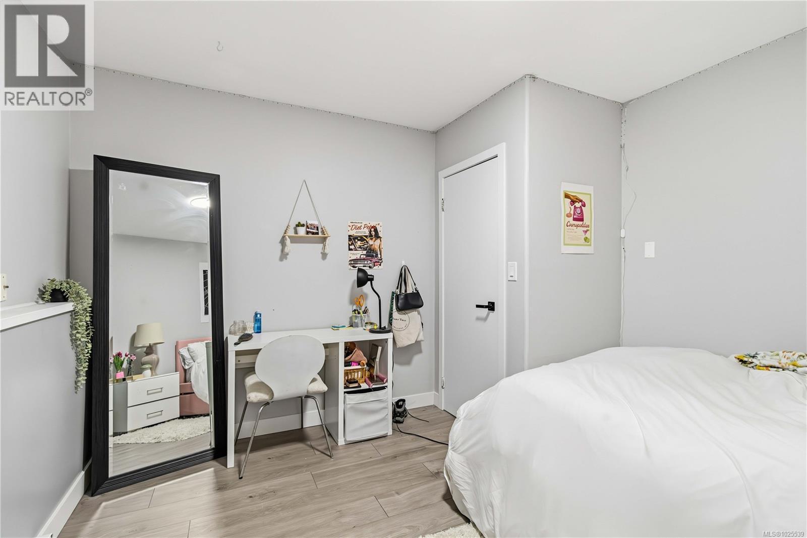 B 3002 Cedar Hill Rd, Victoria, British Columbia  V8T 3J3 - Photo 39 - 1025539