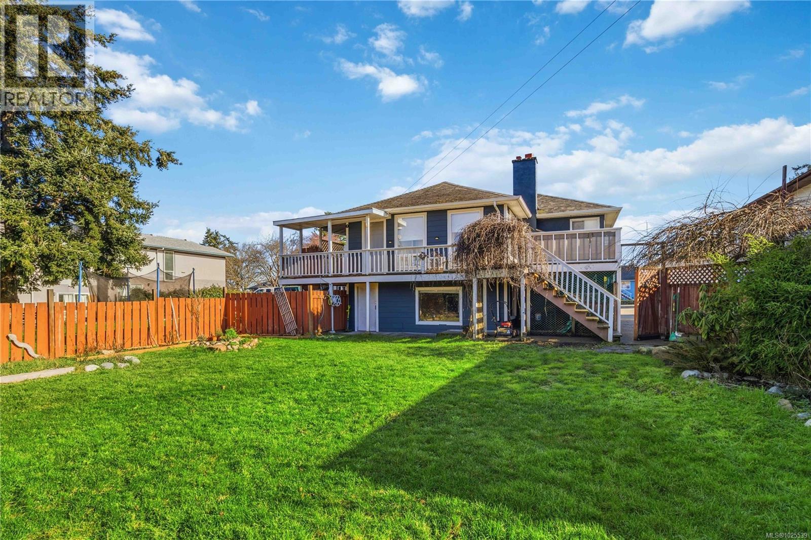 B 3002 Cedar Hill Rd, Victoria, British Columbia  V8T 3J3 - Photo 46 - 1025539