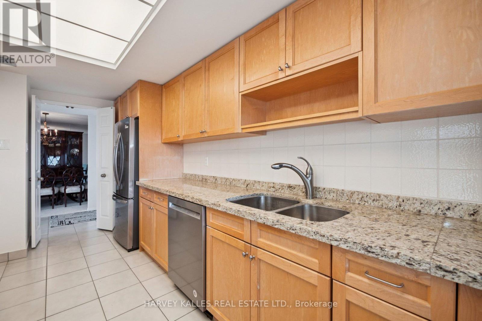 2403 - 55 Skymark Drive, Toronto, Ontario  M2H 3N4 - Photo 20 - C12787718