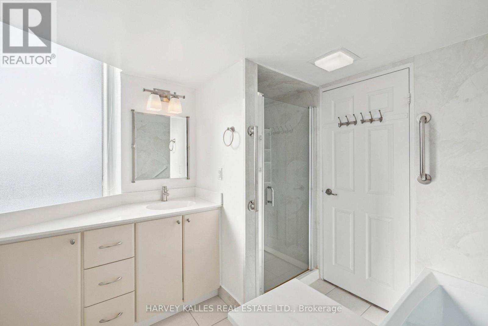 2403 - 55 Skymark Drive, Toronto, Ontario  M2H 3N4 - Photo 38 - C12787718