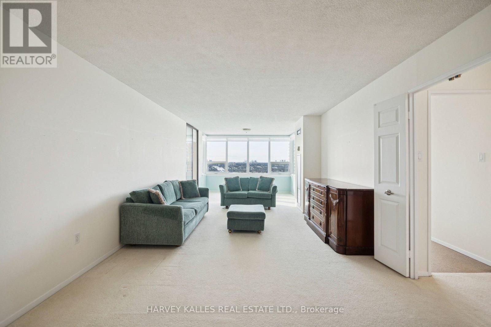 2403 - 55 Skymark Drive, Toronto, Ontario  M2H 3N4 - Photo 9 - C12787718