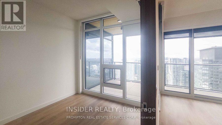 5012 - 3 Concord Cityplace Way, Toronto, Ontario  M5V 0X4 - Photo 15 - C12787740