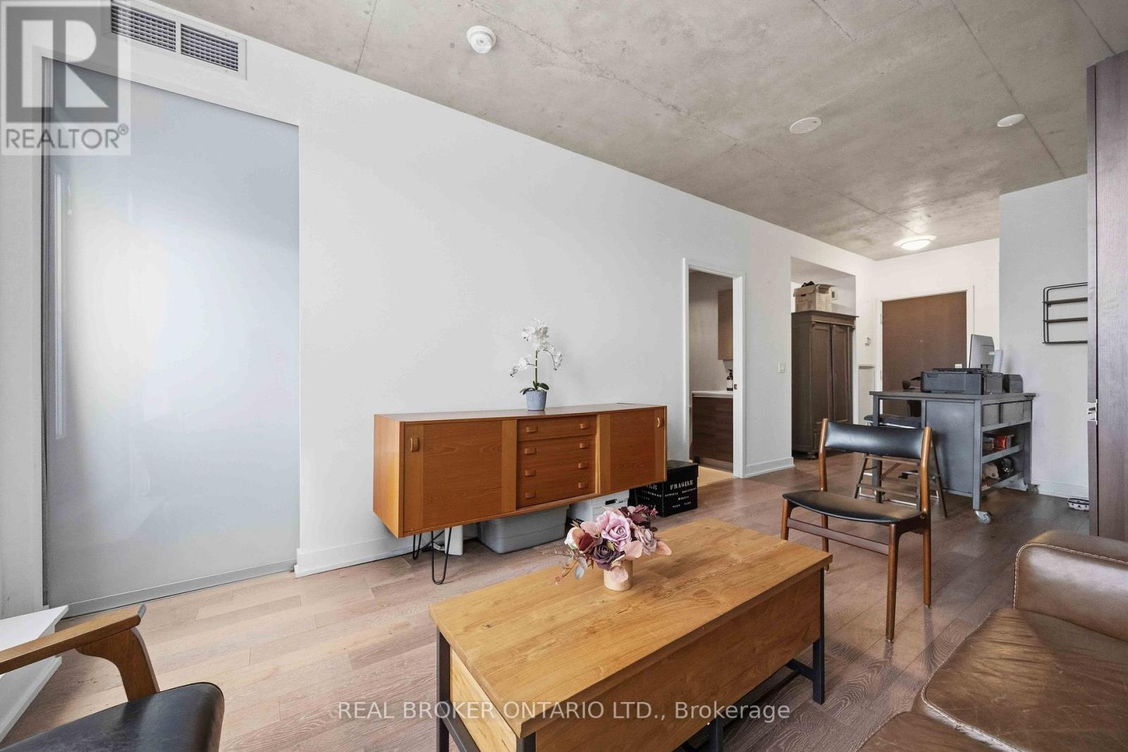 908 - 1190 Dundas Street East Street E, Toronto, Ontario  M4M 0C5 - Photo 3 - E12787708