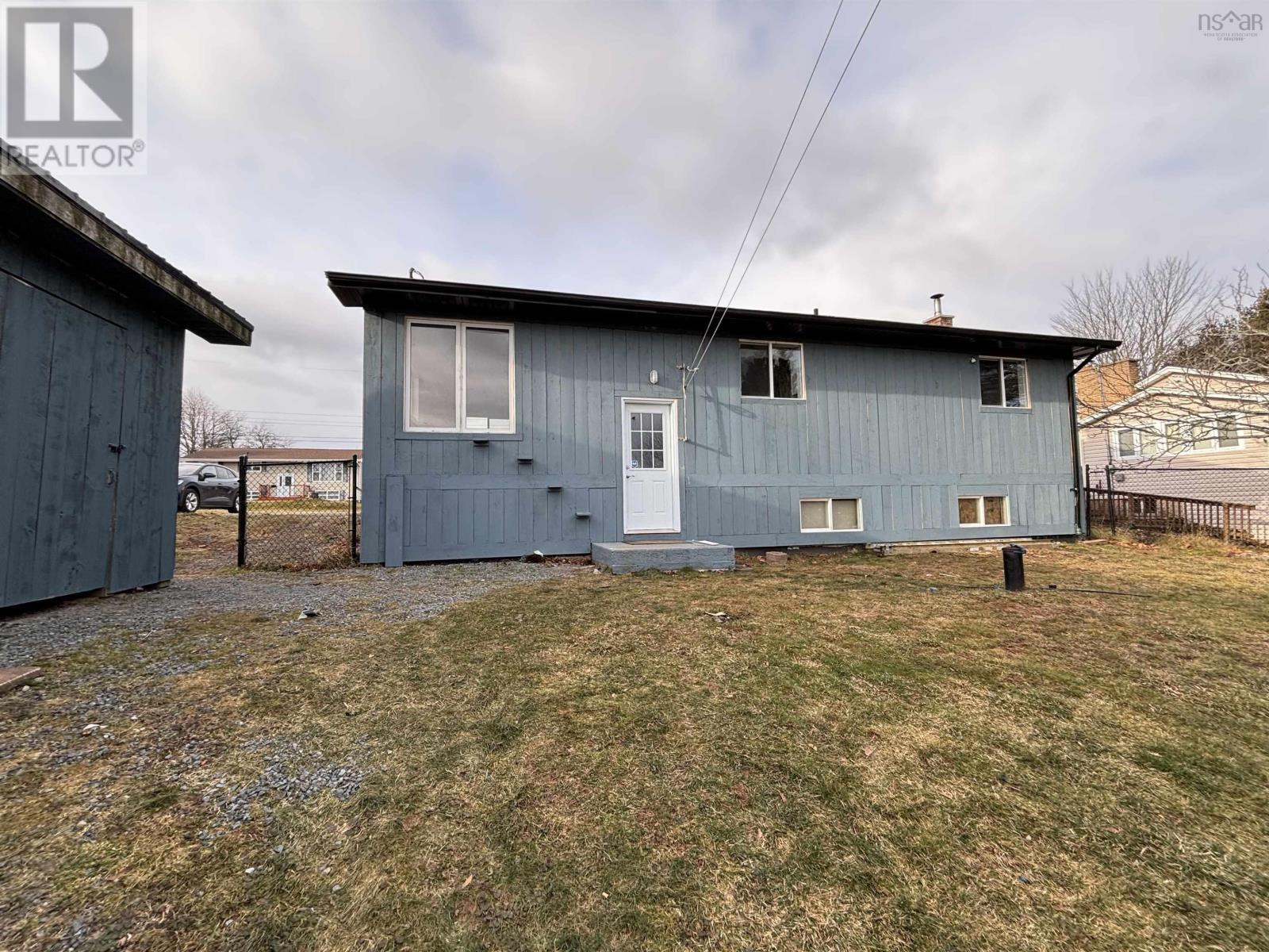 18 Princeton Court, Salmon River, Nova Scotia  B2N 4X4 - Photo 36 - 202529642