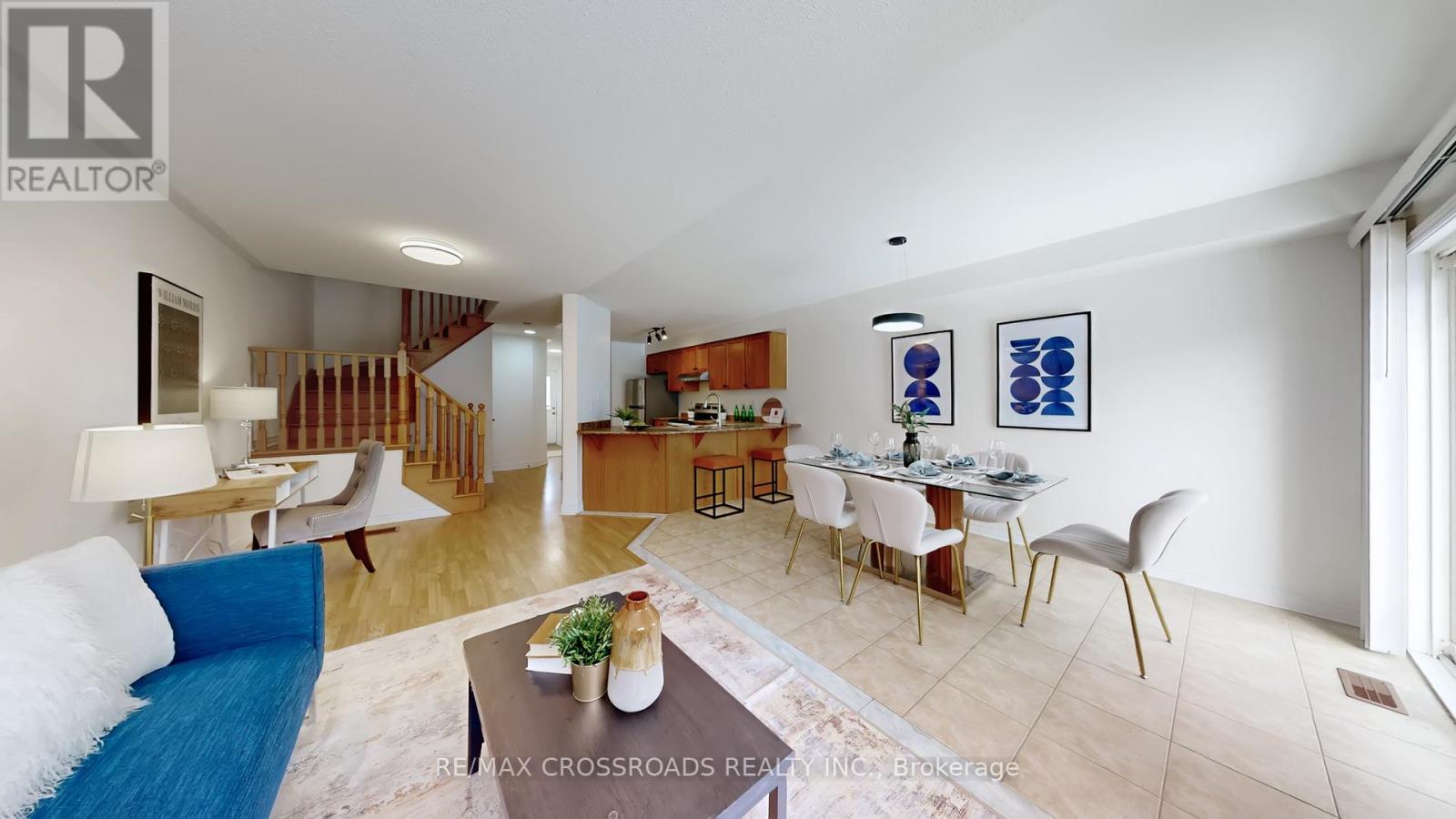 63 Heritage Hollow Esta Street, Richmond Hill, Ontario  L4S 2X3 - Photo 5 - N12786382