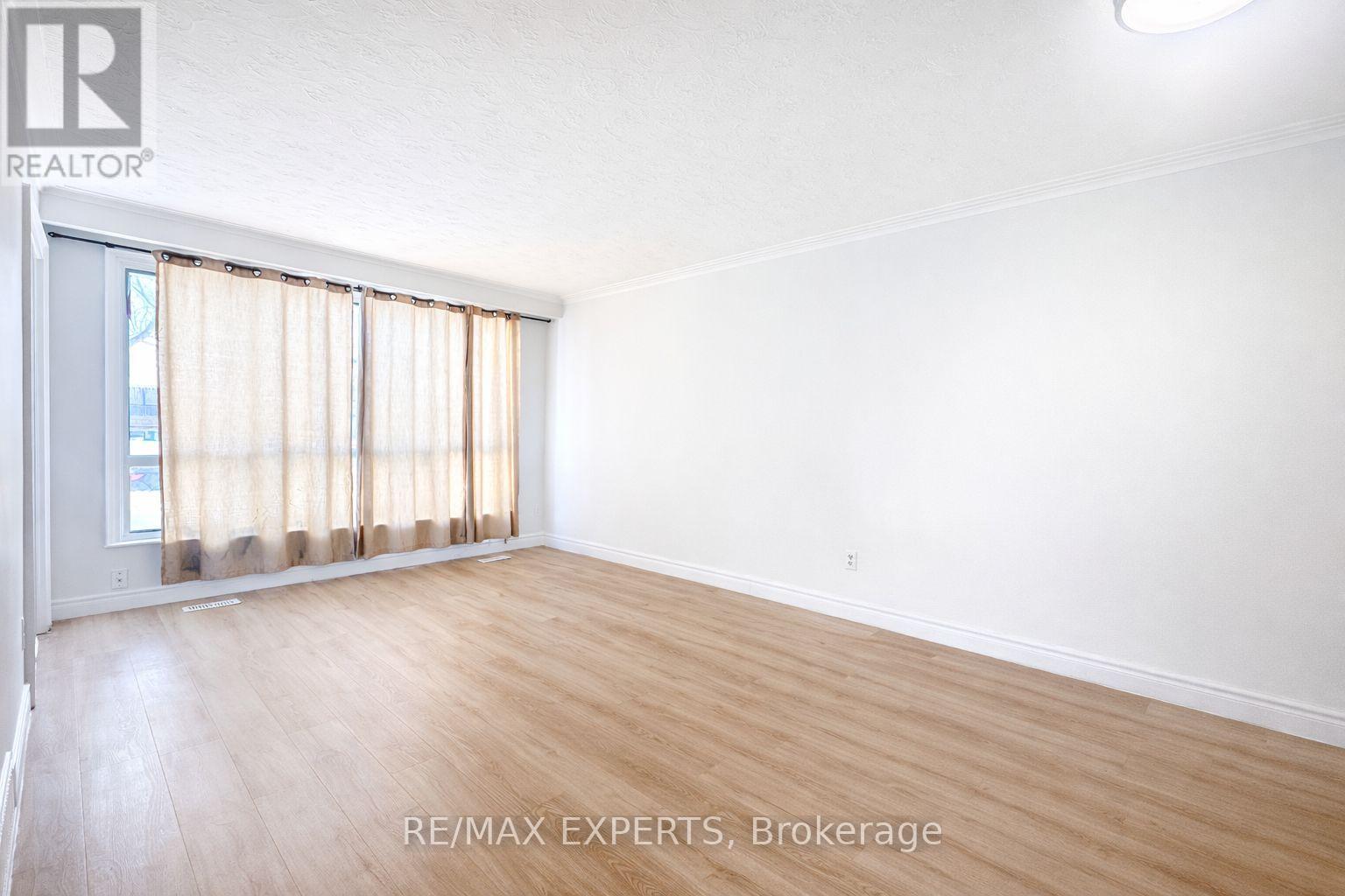 Upper - 95 Post Road, Brampton, Ontario  L6V 1X3 - Photo 8 - W12786492