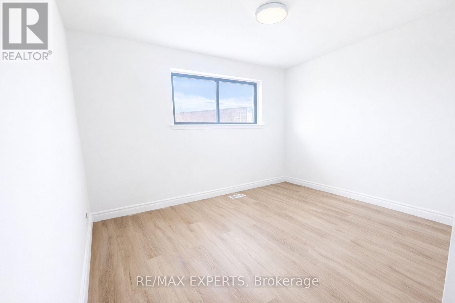 Upper - 95 Post Road, Brampton, Ontario  L6V 1X3 - Photo 14 - W12786492