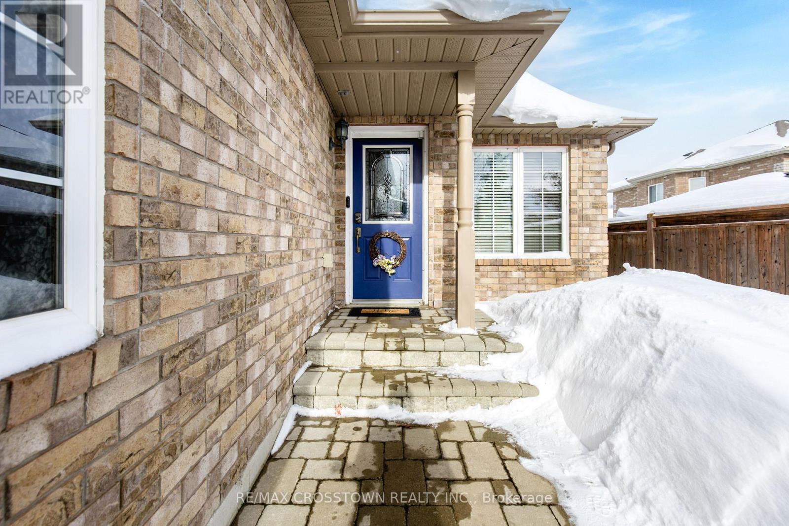 2237 Sproule Street, Innisfil, Ontario  L9S 0E2 - Photo 3 - N12787766