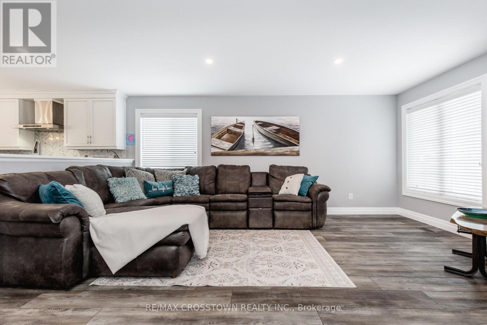 2237 Sproule Street, Innisfil, Ontario  L9S 0E2 - Photo 7 - N12787766