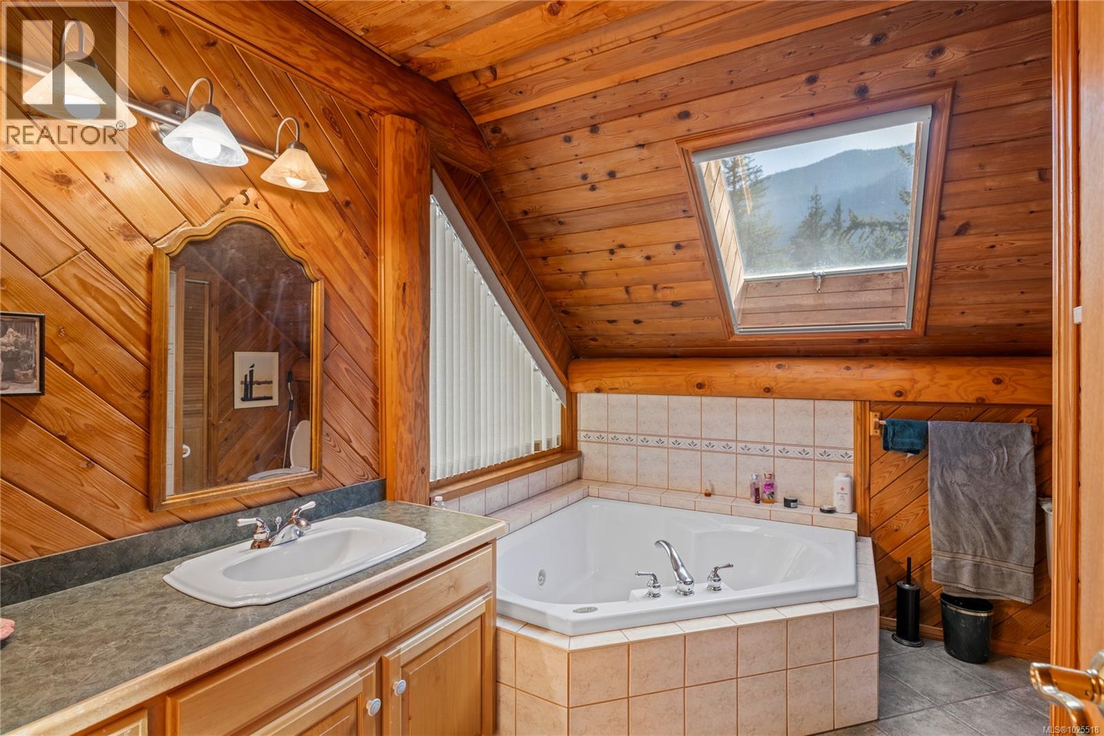 1270 Chalet Rd, Qualicum Beach, British Columbia  V9K 1S5 - Photo 38 - 1025518