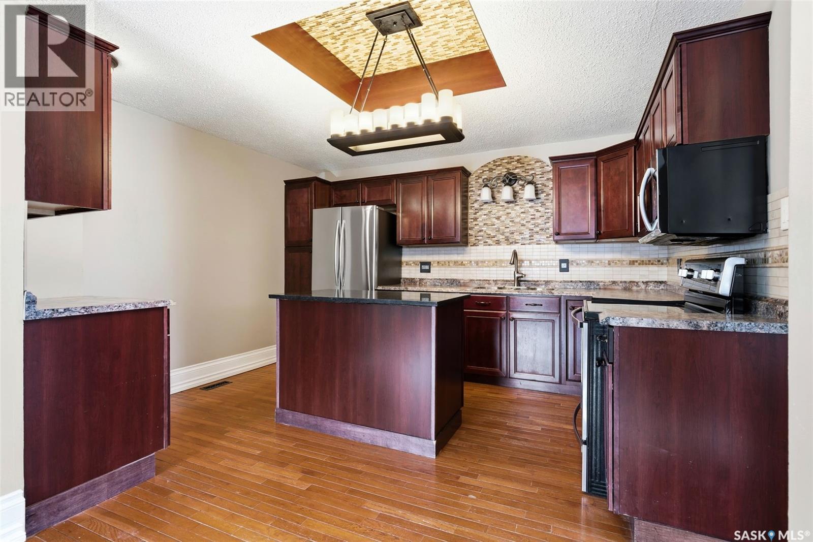 3002 14th Avenue, Regina, Saskatchewan  S4T 1R7 - Photo 10 - SK028550