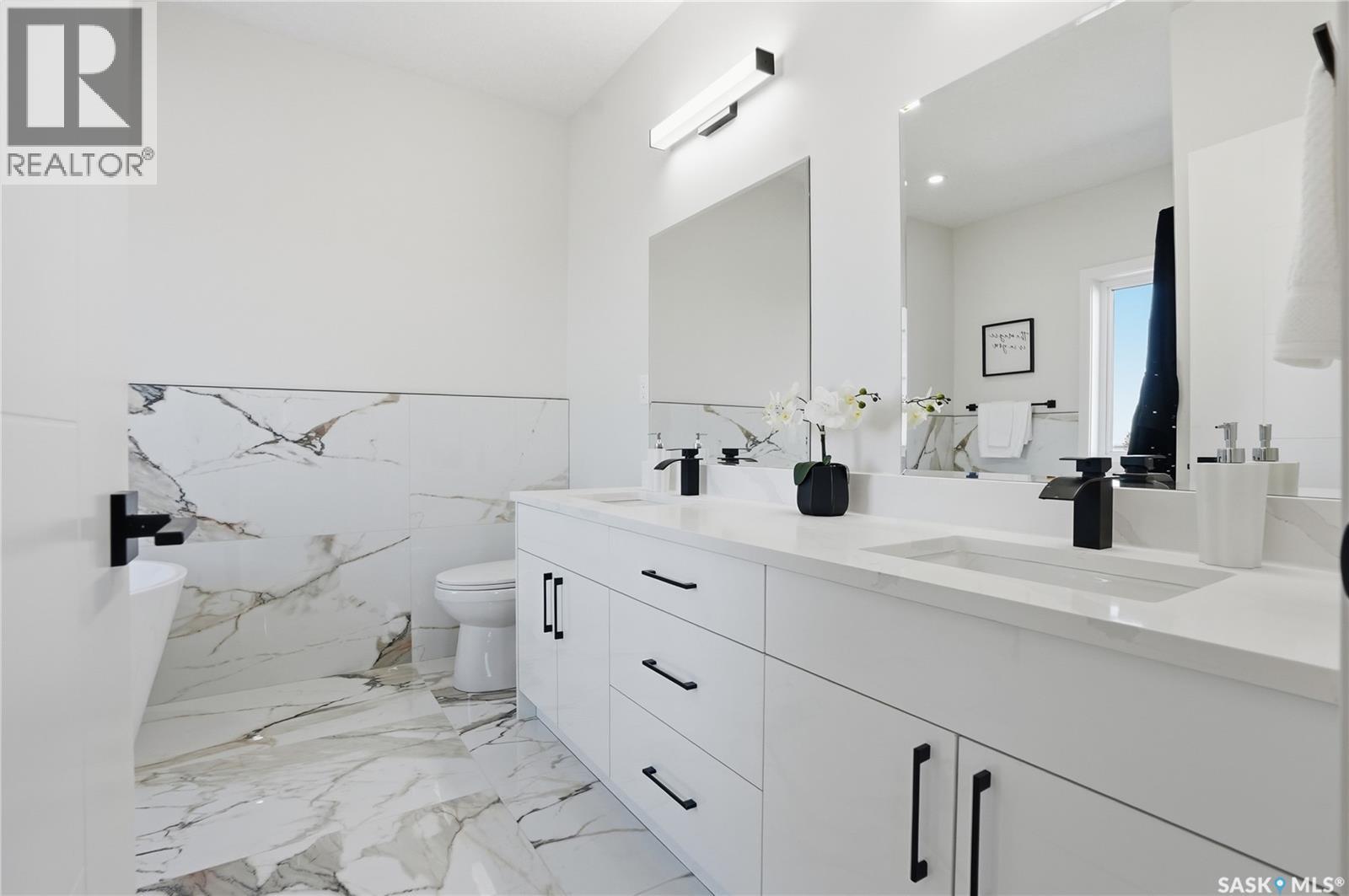 722 Weir Crescent, Warman, Saskatchewan  S0K 4S3 - Photo 24 - SK028539