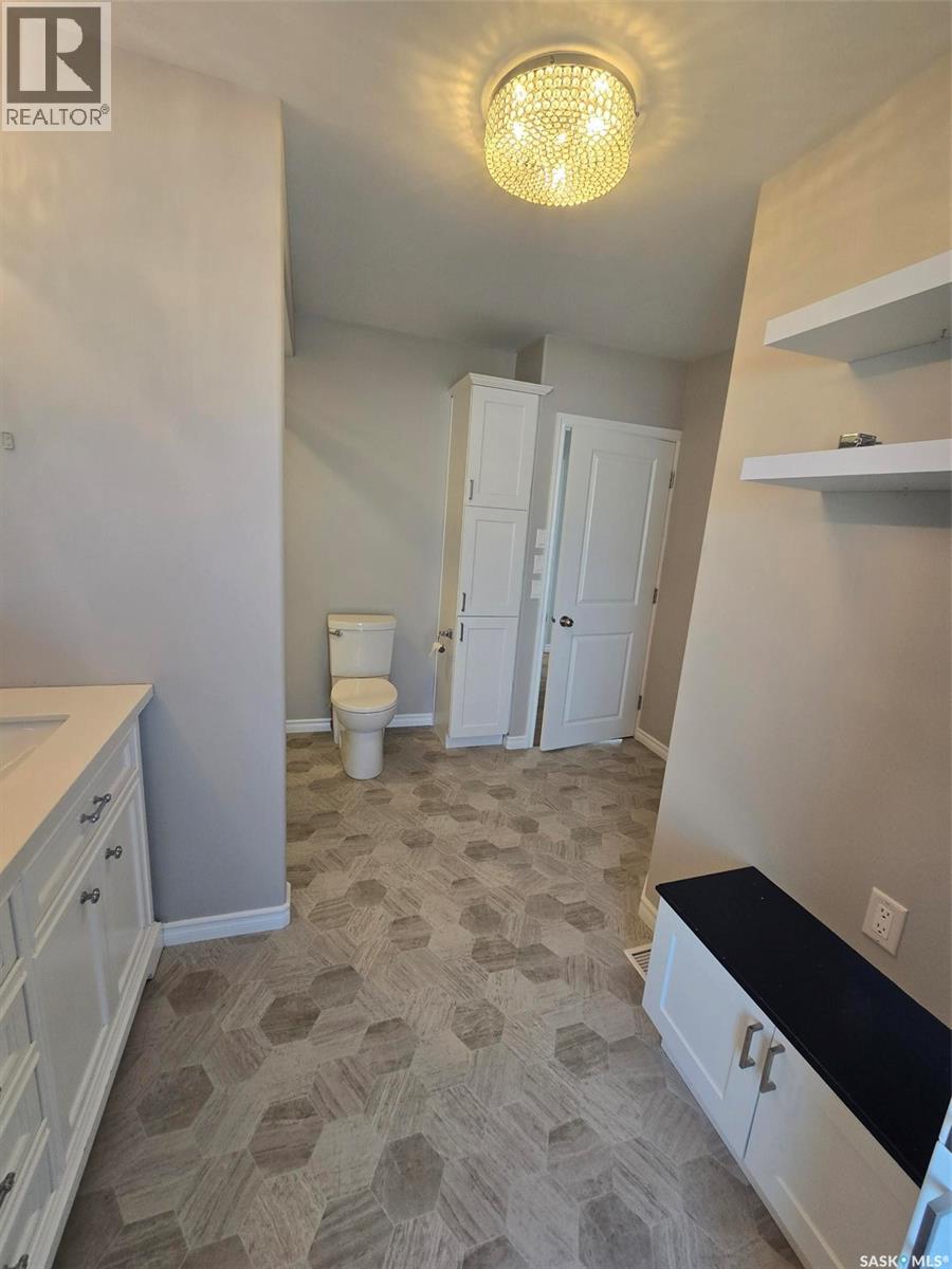 1010 Desmond Street, Grenfell, Saskatchewan  S0G 2B0 - Photo 24 - SK028513