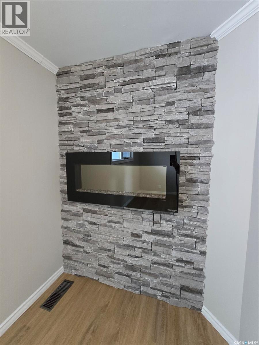 1010 Desmond Street, Grenfell, Saskatchewan  S0G 2B0 - Photo 29 - SK028513