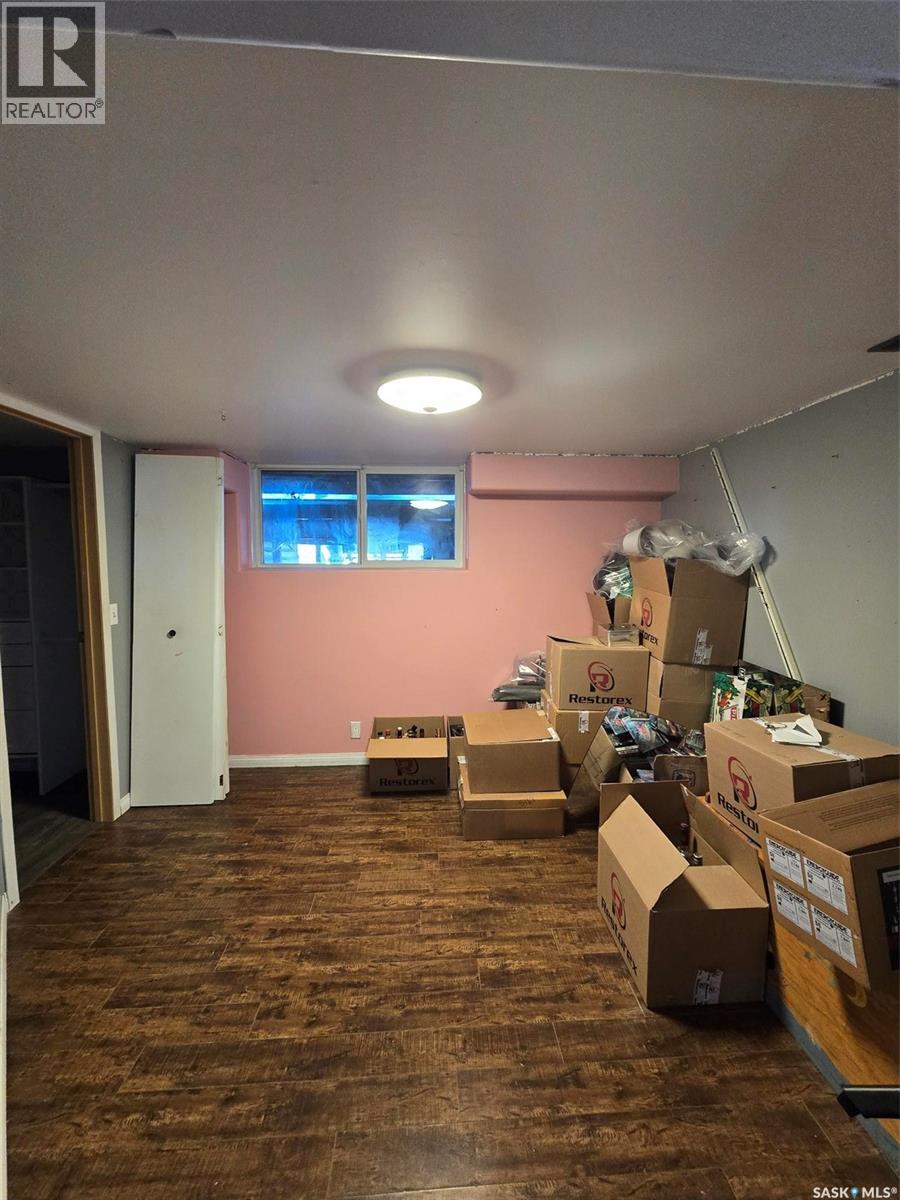 1010 Desmond Street, Grenfell, Saskatchewan  S0G 2B0 - Photo 43 - SK028513