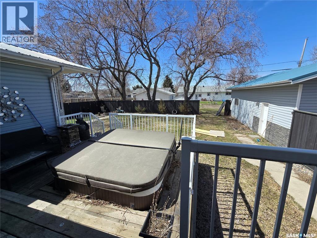 1010 Desmond Street, Grenfell, Saskatchewan  S0G 2B0 - Photo 46 - SK028513