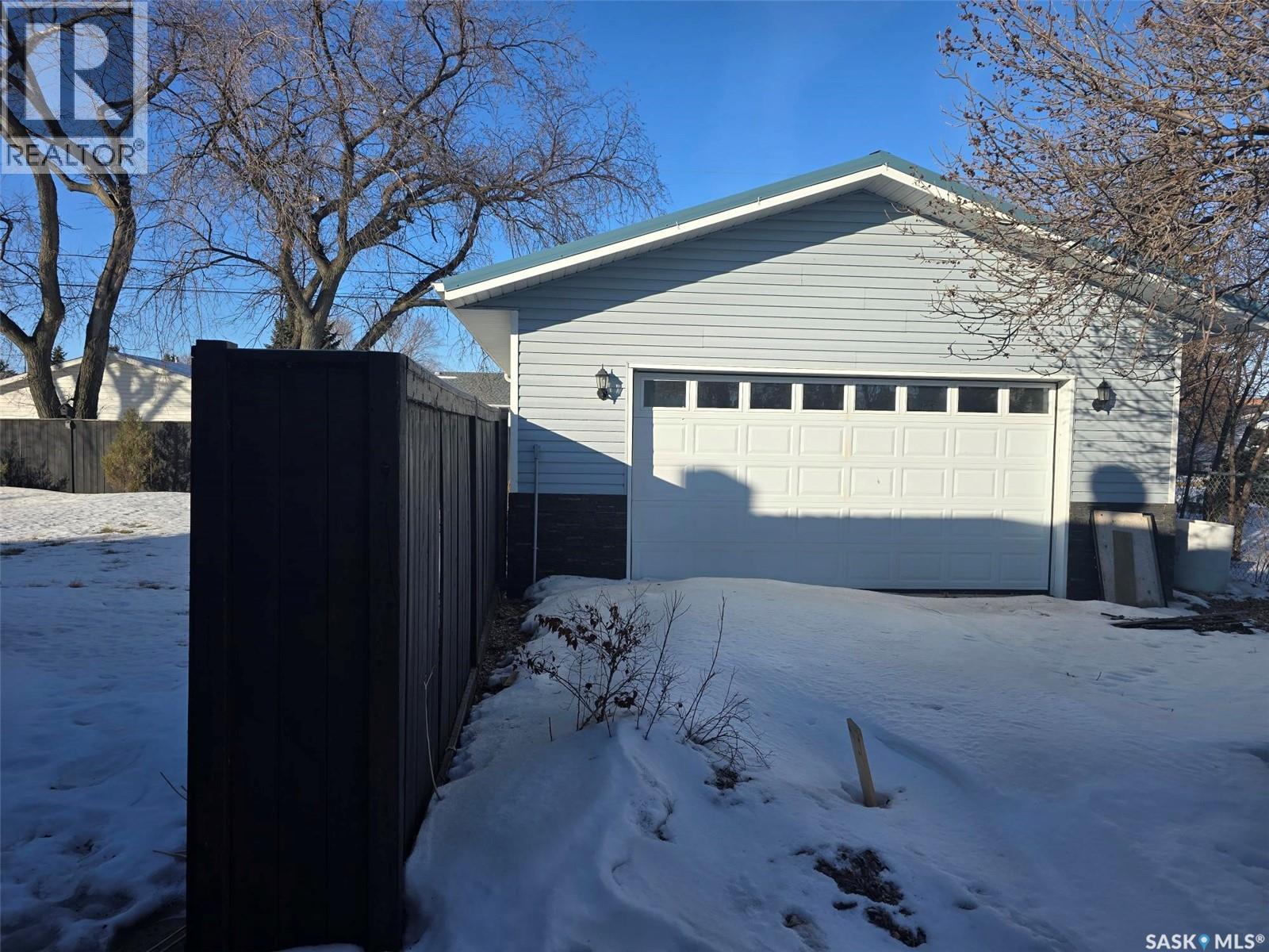 1010 Desmond Street, Grenfell, Saskatchewan  S0G 2B0 - Photo 47 - SK028513