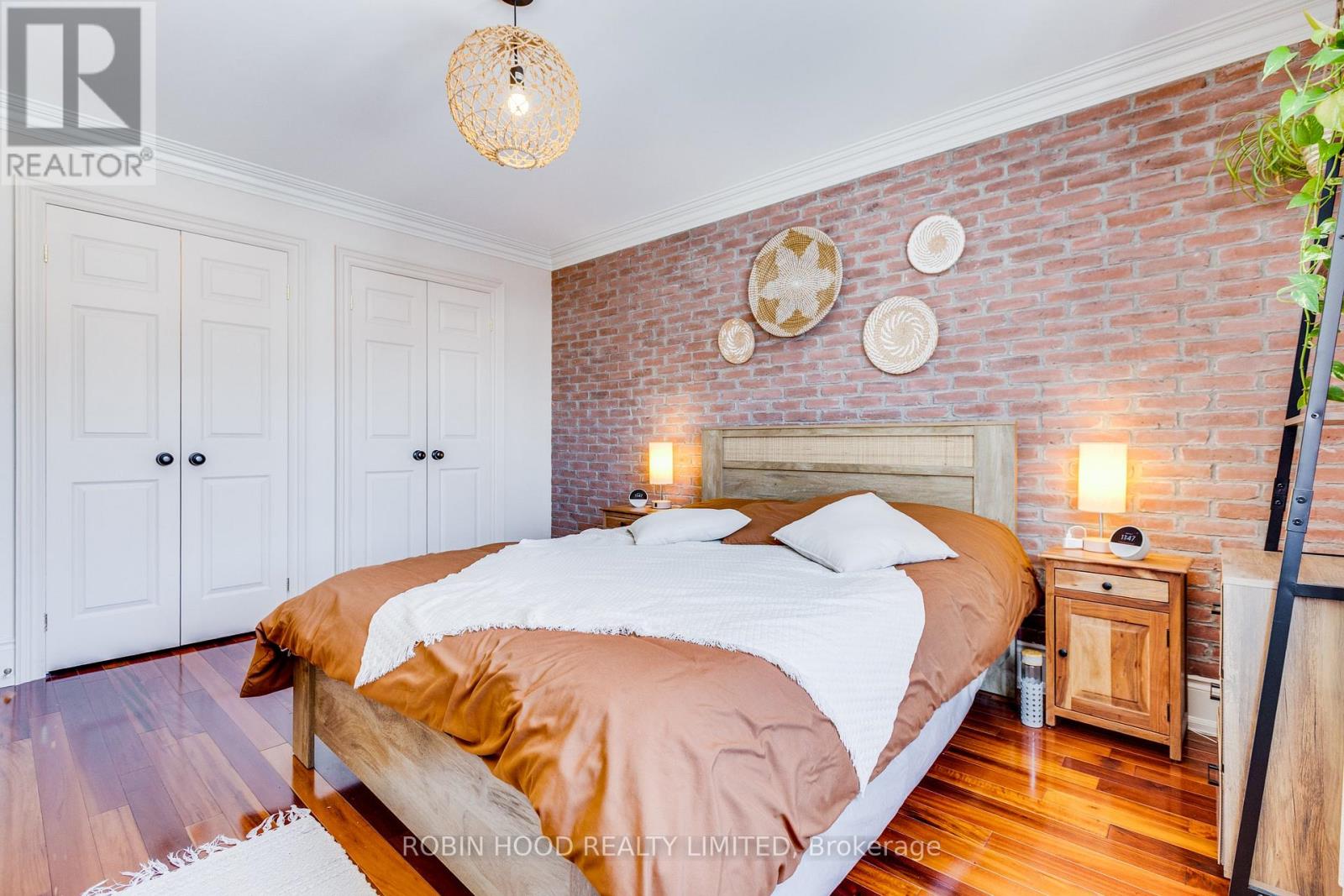 449 Gilbert Avenue, Toronto, Ontario  M6E 4X4 - Photo 21 - W12787724