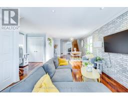 449 GILBERT AVENUE, Toronto, Ontario