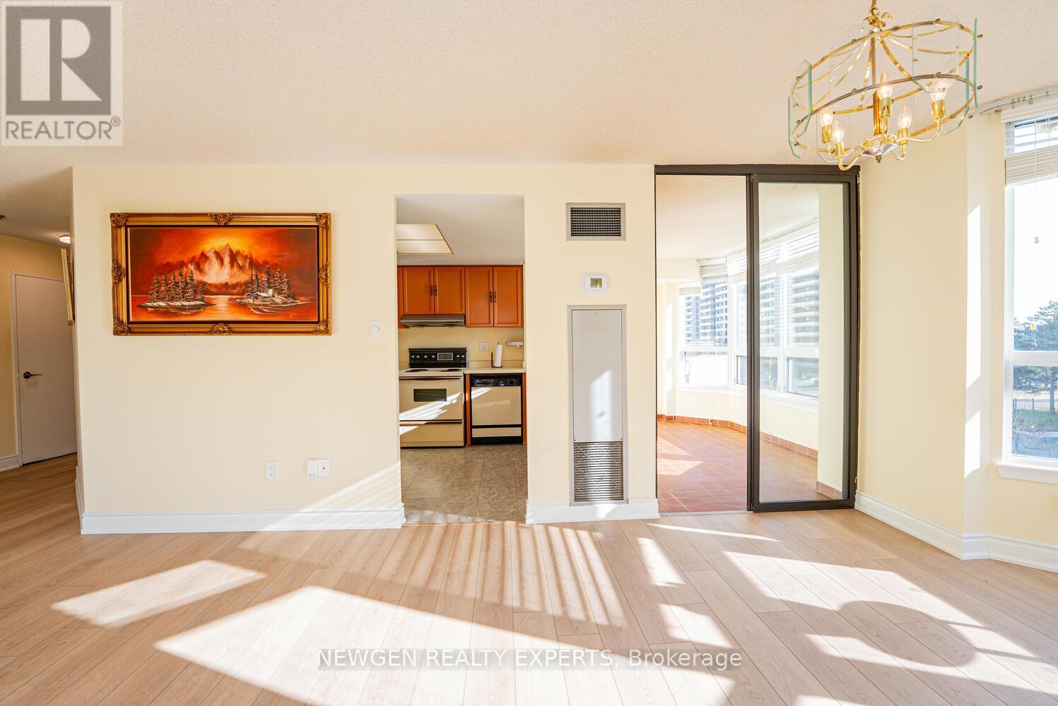 307 - 8 Lisa Street, Brampton, Ontario  L6T 4S6 - Photo 15 - W12787726