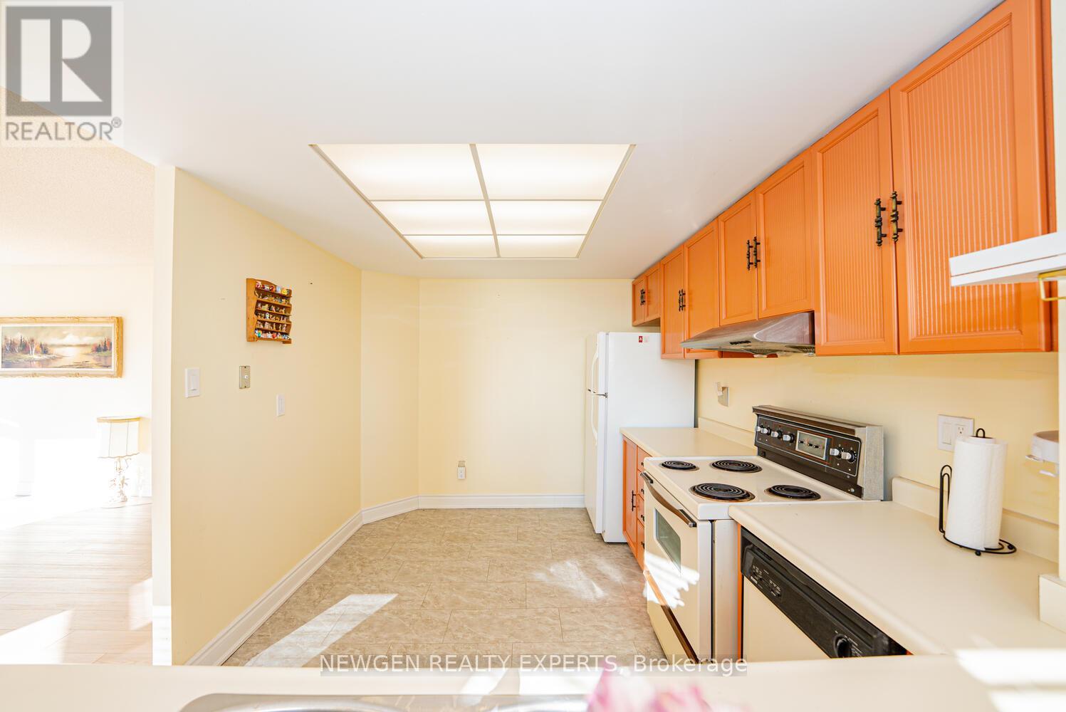 307 - 8 Lisa Street, Brampton, Ontario  L6T 4S6 - Photo 23 - W12787726