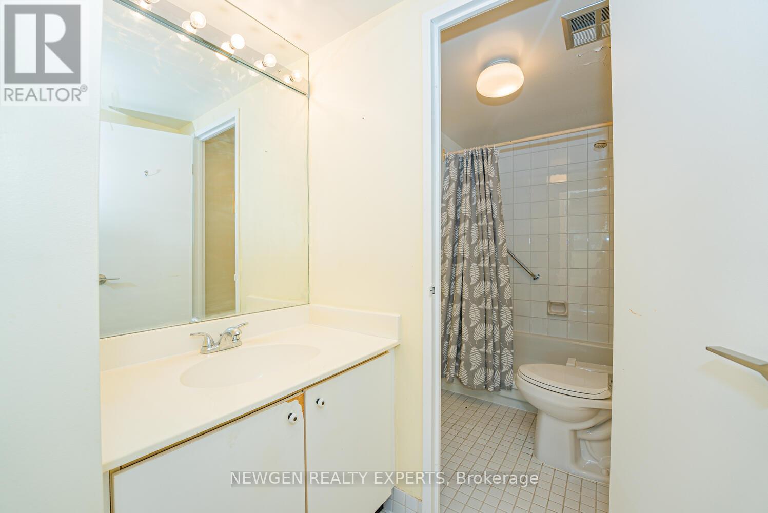 307 - 8 Lisa Street, Brampton, Ontario  L6T 4S6 - Photo 28 - W12787726