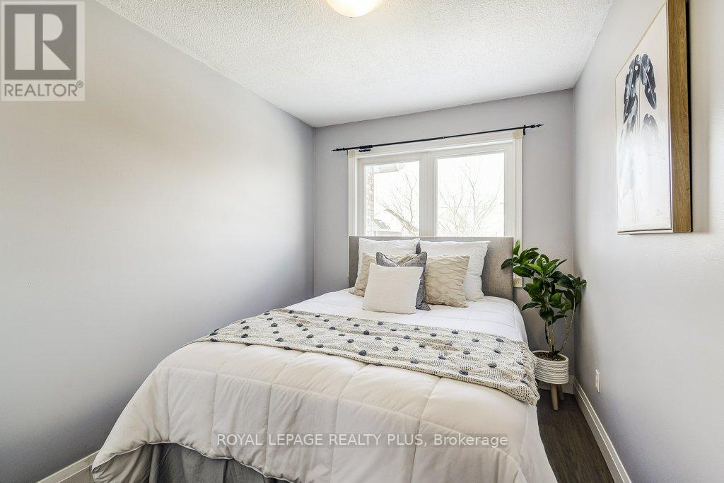 5144 Lampman Avenue, Burlington, Ontario  L7L 6L1 - Photo 22 - W12787728