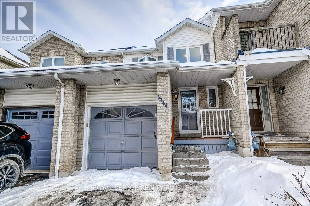 5144 Lampman Avenue, Burlington, Ontario  L7L 6L1 - Photo 3 - W12787728