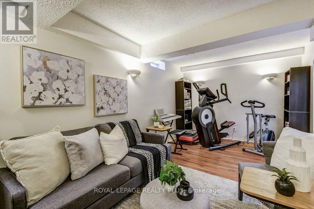 5144 Lampman Avenue, Burlington, Ontario  L7L 6L1 - Photo 34 - W12787728