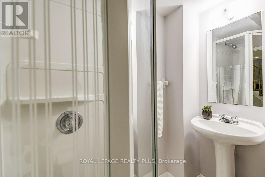 5144 Lampman Avenue, Burlington, Ontario  L7L 6L1 - Photo 37 - W12787728