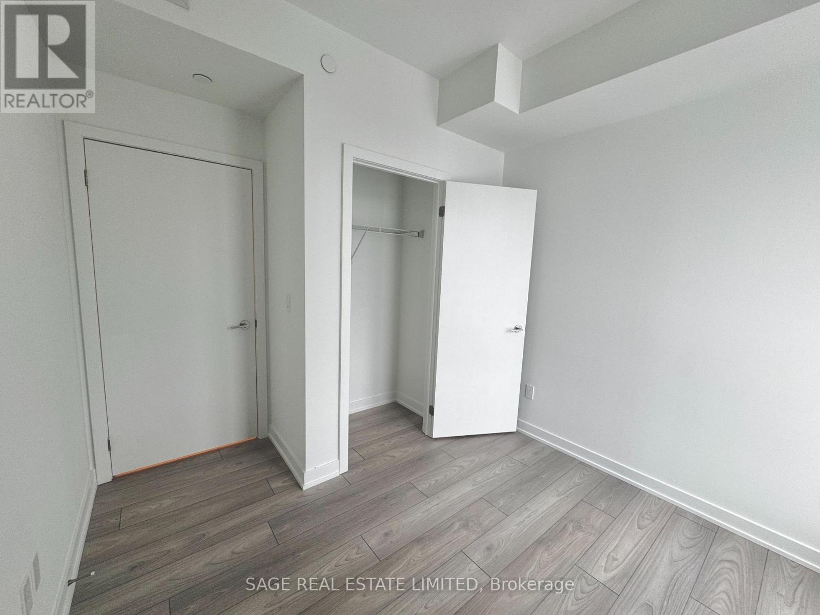 1403 - 1007 The Queensway, Toronto, Ontario  M8Z 0H4 - Photo 12 - W12787730