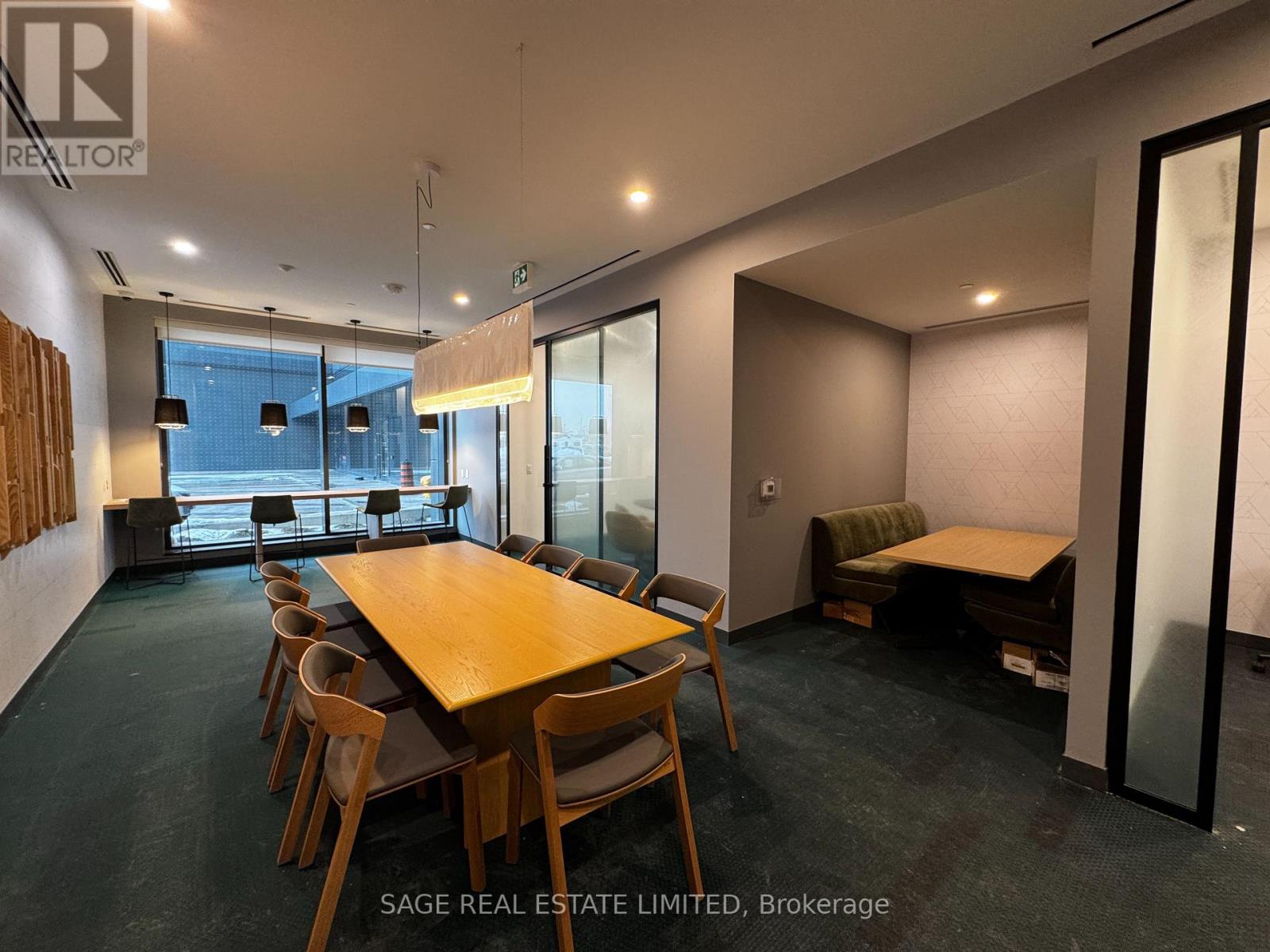 1403 - 1007 The Queensway, Toronto, Ontario  M8Z 0H4 - Photo 28 - W12787730