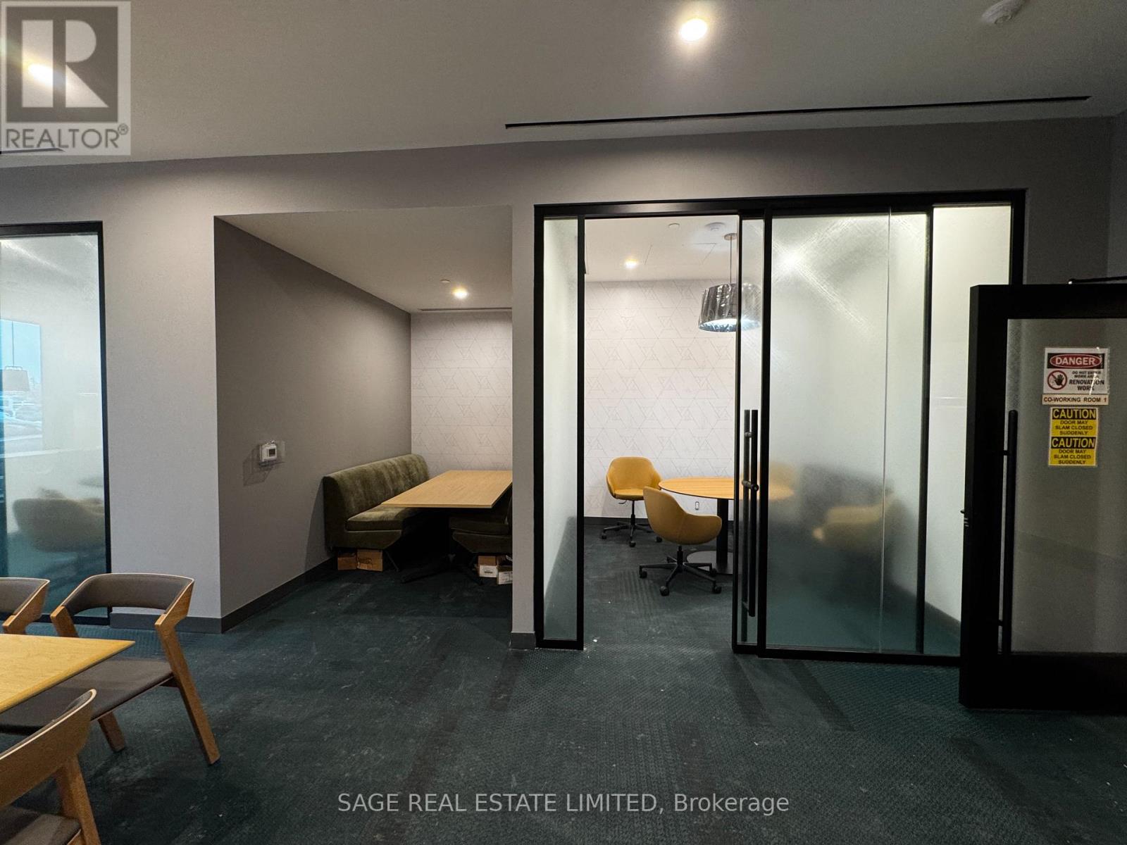 1403 - 1007 The Queensway, Toronto, Ontario  M8Z 0H4 - Photo 29 - W12787730