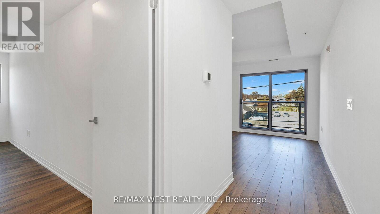 201 - 408 Browns Line, Toronto, Ontario  M8W 0C3 - Photo 17 - W12787760