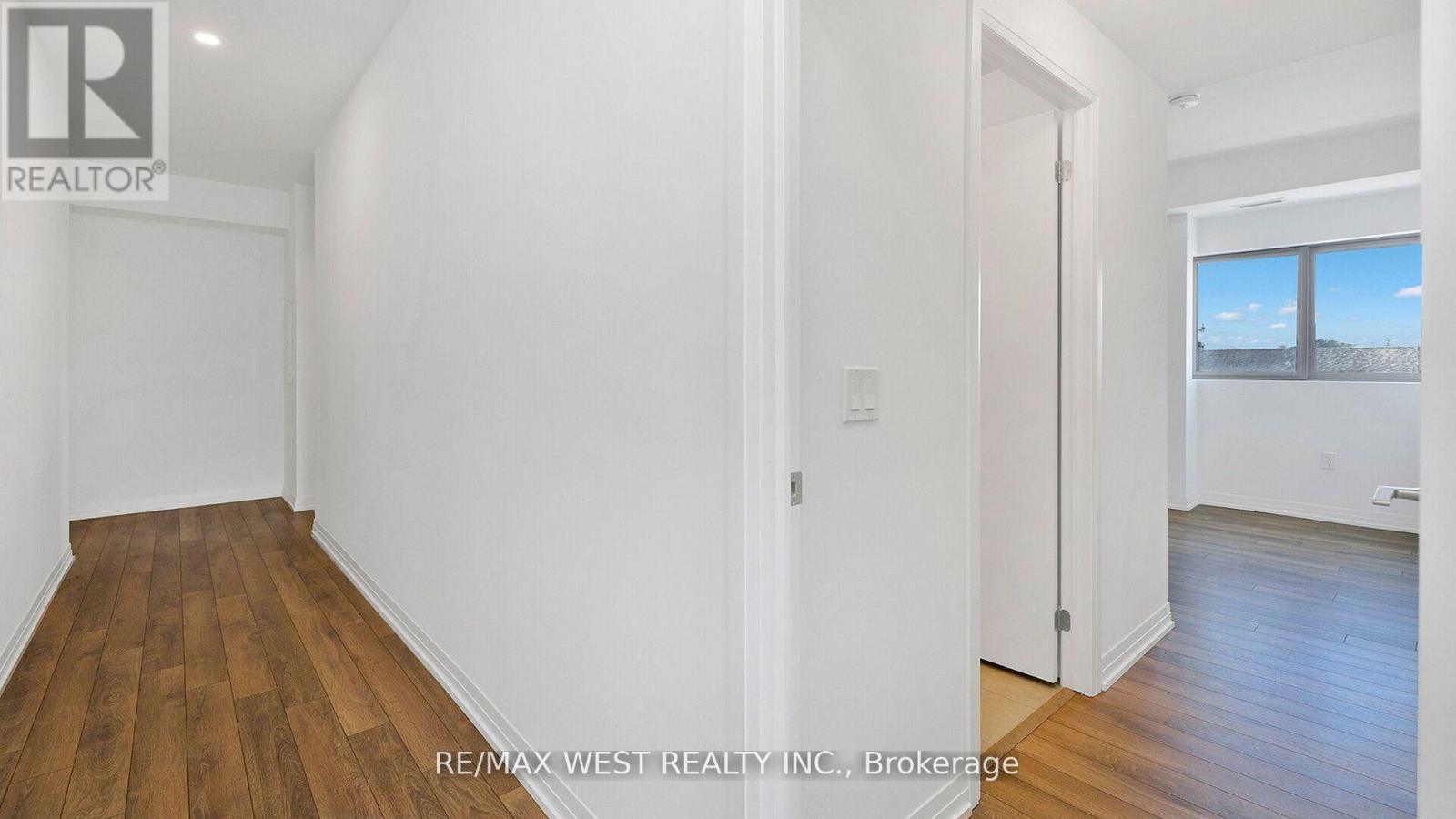 201 - 408 Browns Line, Toronto, Ontario  M8W 0C3 - Photo 18 - W12787760