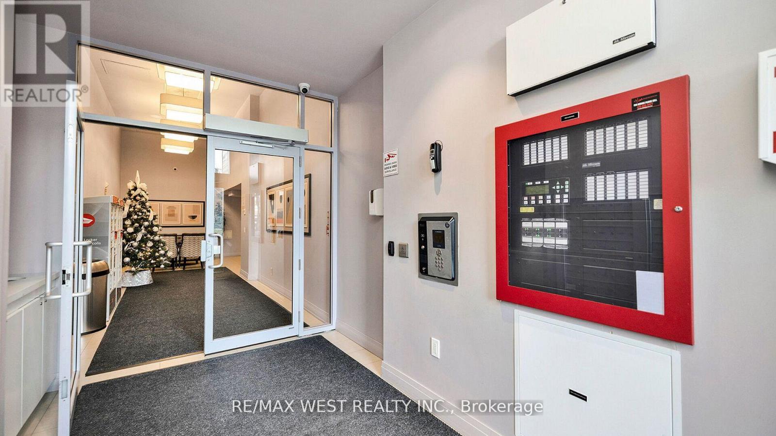 201 - 408 Browns Line, Toronto, Ontario  M8W 0C3 - Photo 6 - W12787760