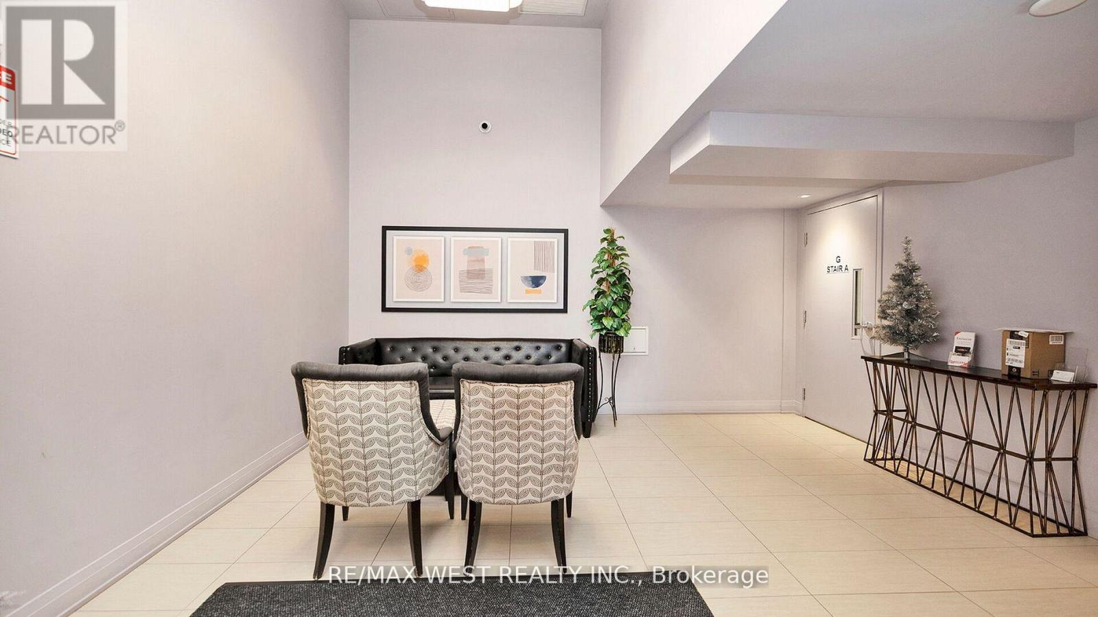 201 - 408 Browns Line, Toronto, Ontario  M8W 0C3 - Photo 8 - W12787760