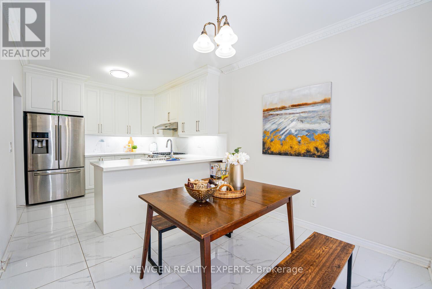 321 Queen Mary Drive, Brampton, Ontario  L7A 3S6 - Photo 15 - W12787768