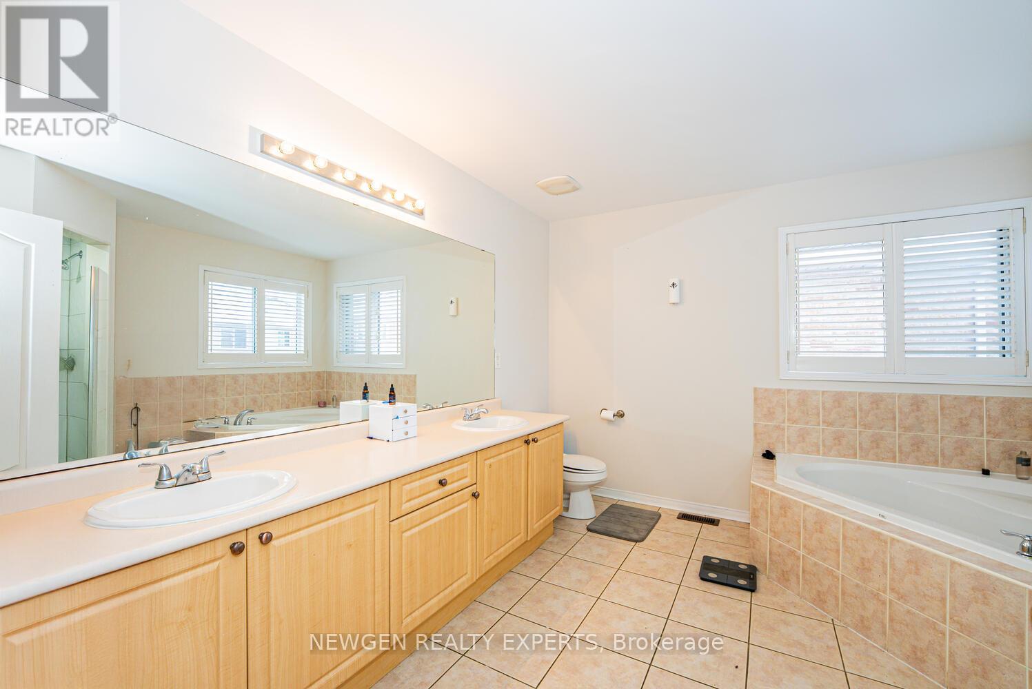 321 Queen Mary Drive, Brampton, Ontario  L7A 3S6 - Photo 23 - W12787768