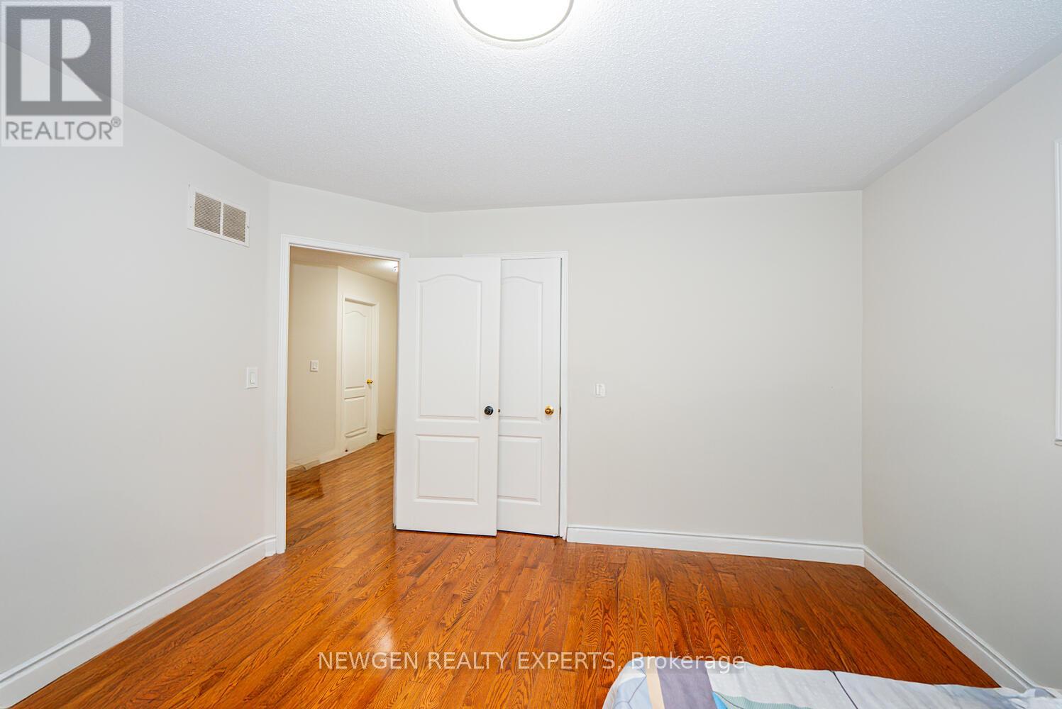 321 Queen Mary Drive, Brampton, Ontario  L7A 3S6 - Photo 26 - W12787768