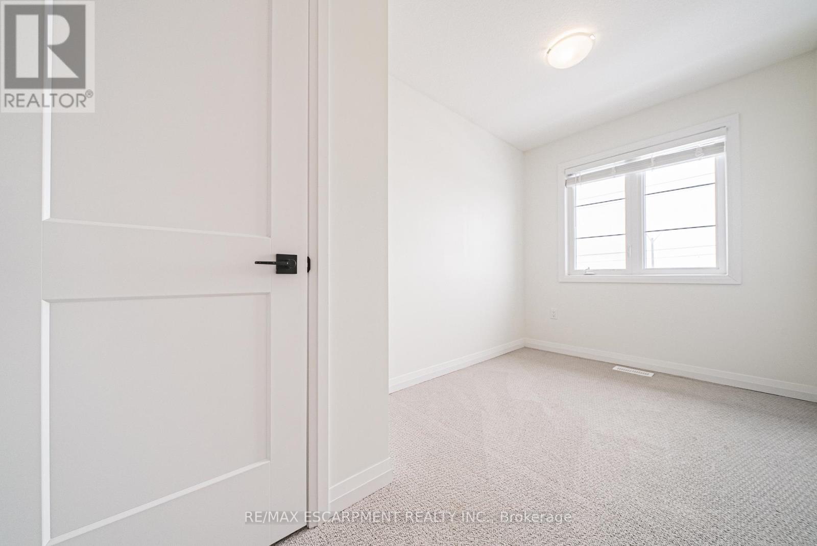 23 - 120 Court Drive, Brant, Ontario  N3L 0N2 - Photo 11 - X12787778